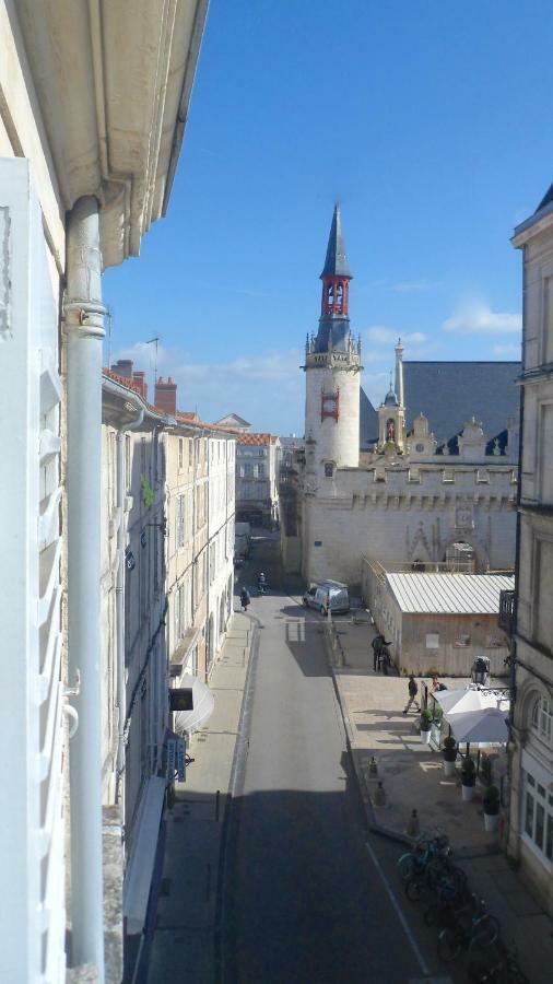 Hotel De Ville 3 Et Parking La Rochelle  Exterior photo